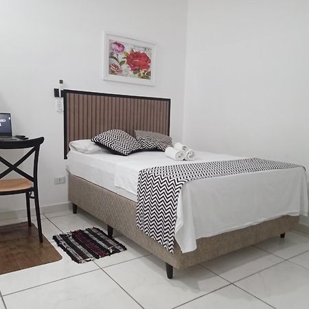 Loft4 Completo Ar Canais Assinat Garagem Internet Prox Aparecida E Industrias Apartment Pindamonhangaba Exterior photo