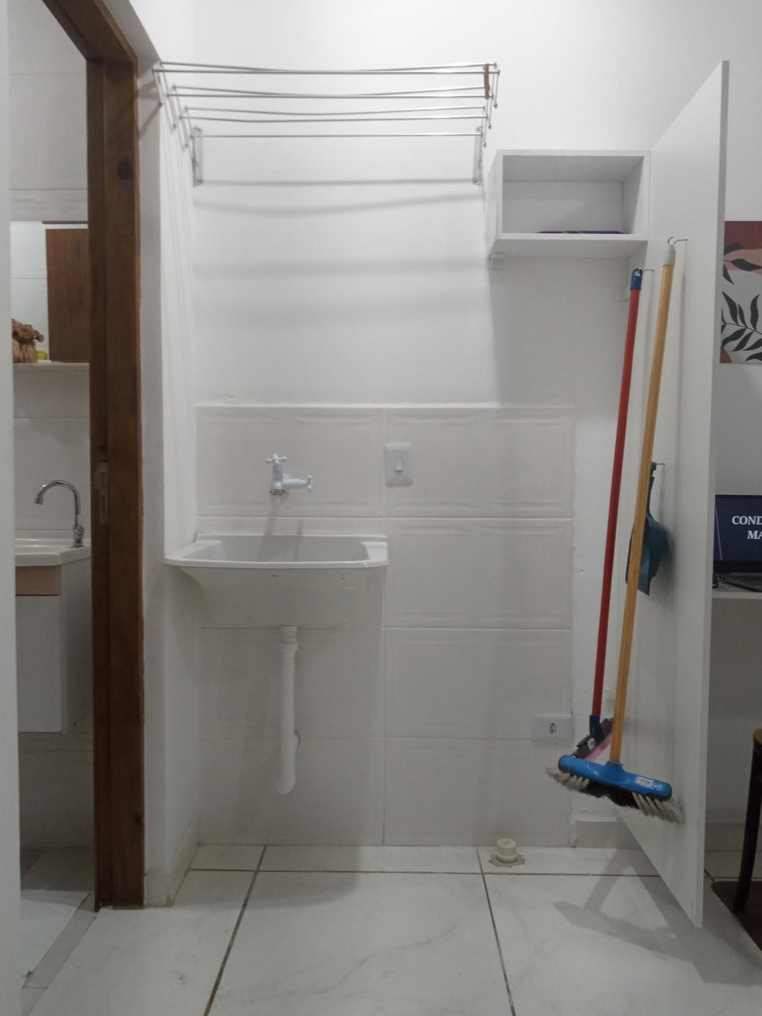 Loft4 Completo Ar Canais Assinat Garagem Internet Prox Aparecida E Industrias Apartment Pindamonhangaba Exterior photo